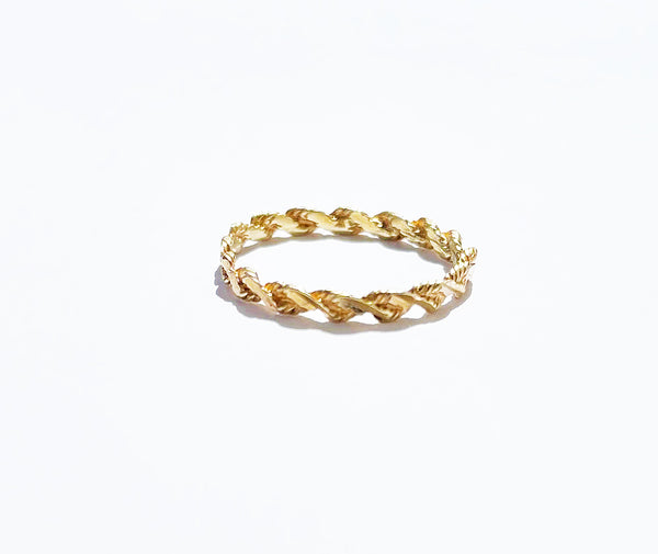 VERA - The Twisted Diamond Cut Rope Ring Band